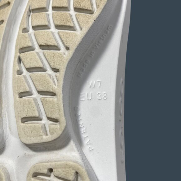 Oofos Ooriginal Thong Sandals Womens Size W7 EU 38 White Recovery Flip Flops - Picture 4 of 7